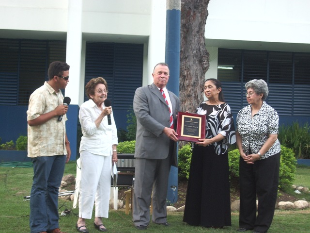 [folder camara 463[5].jpg]